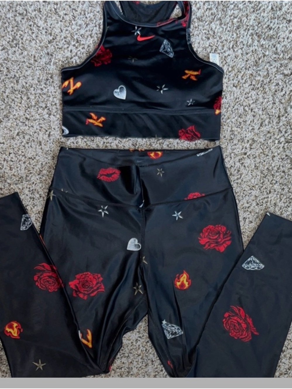 Nike Black Two-Piece Floral & Icon Print Active Set